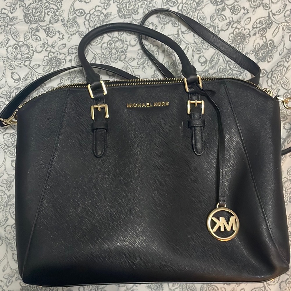 Authentic Micheal Kors Black handbag